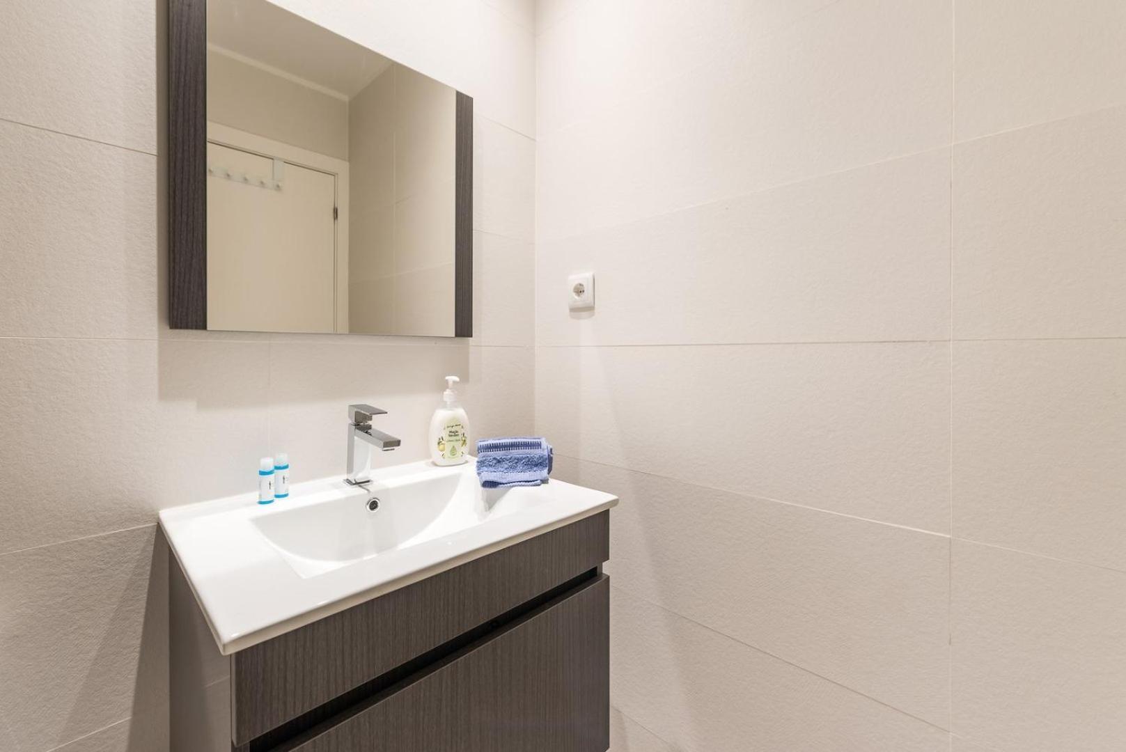 Guestready - Belas Artes Duplex Porto Buitenkant foto
