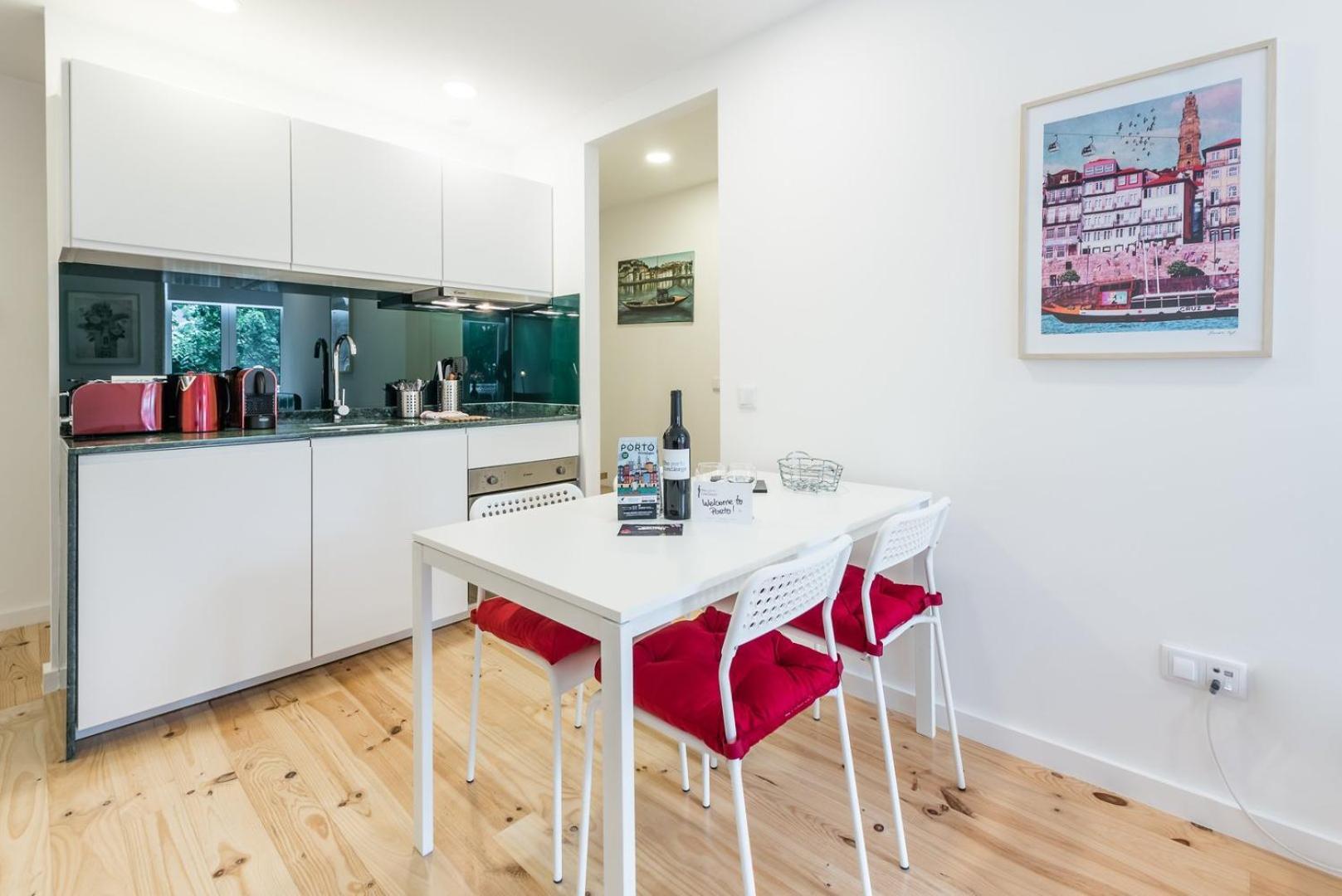 Guestready - Belas Artes Duplex Porto Buitenkant foto